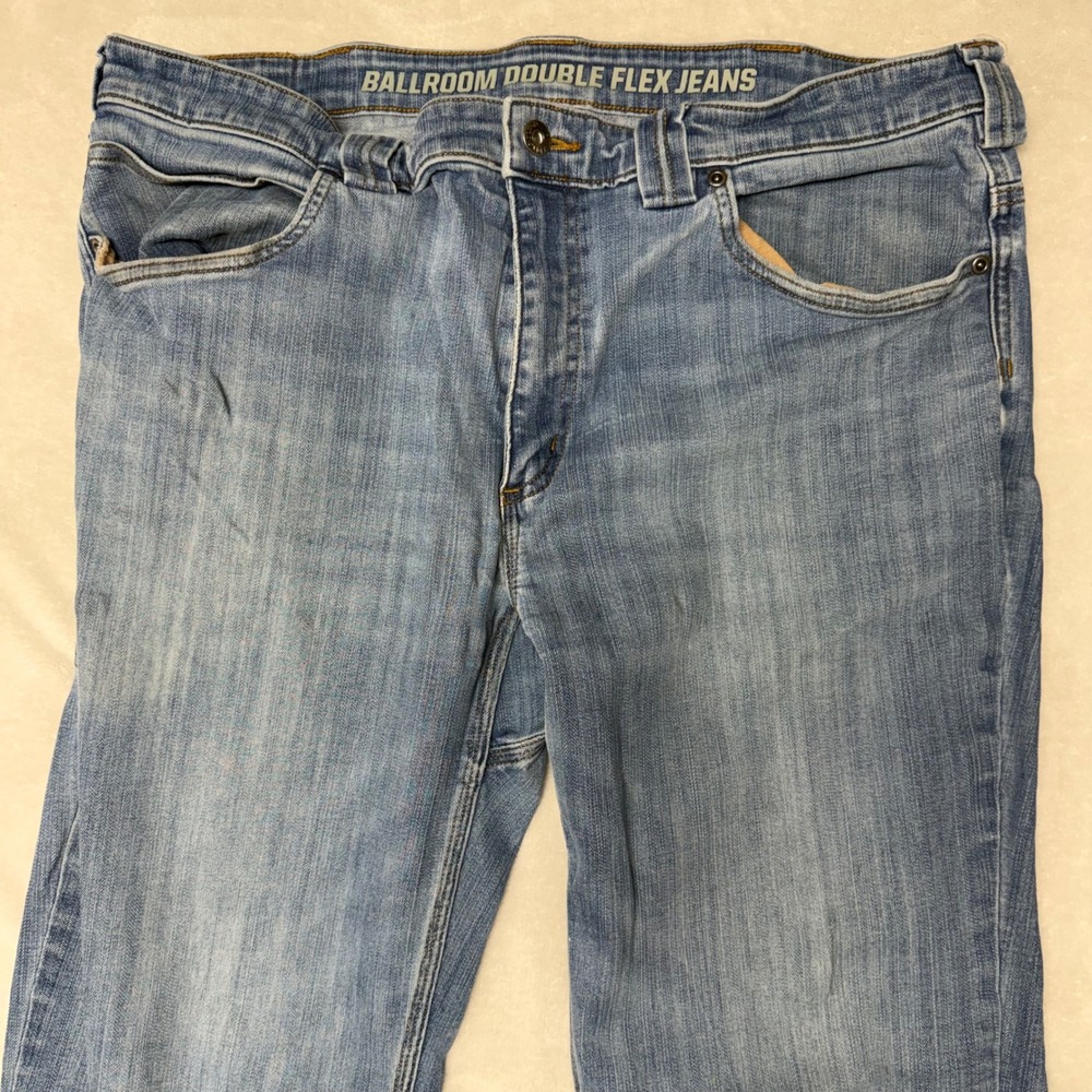 Duluth Trading Co Ballroom Double Flex Slim Fit Jeans Blue 38x32 Light Wash Mens - Picture 8 of 14